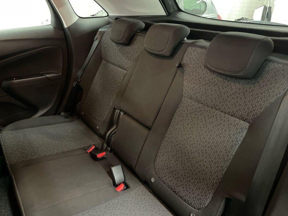 Opel Crossland X usata a Macerata (13)