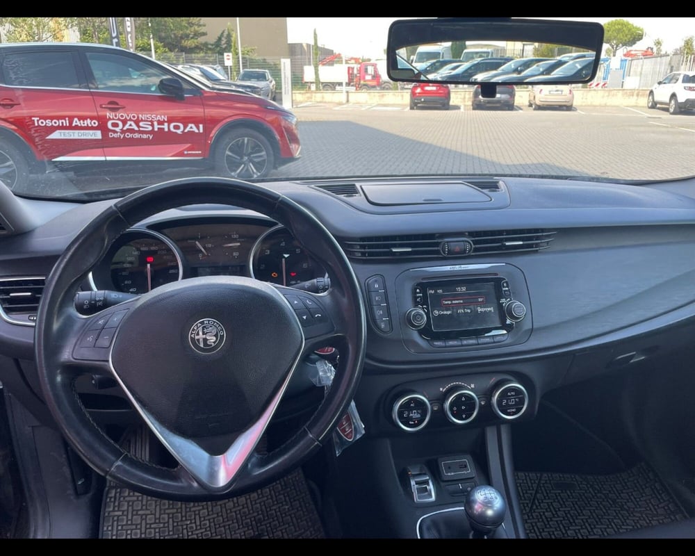 Alfa Romeo Giulietta usata a Siena (13)