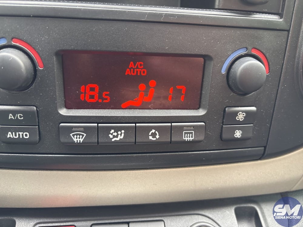 Peugeot Partner usata a Firenze (12)