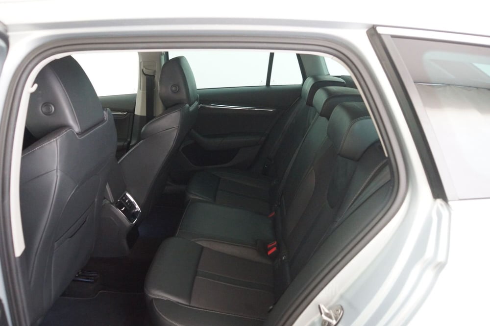 Skoda Octavia Station Wagon usata a Torino (8)