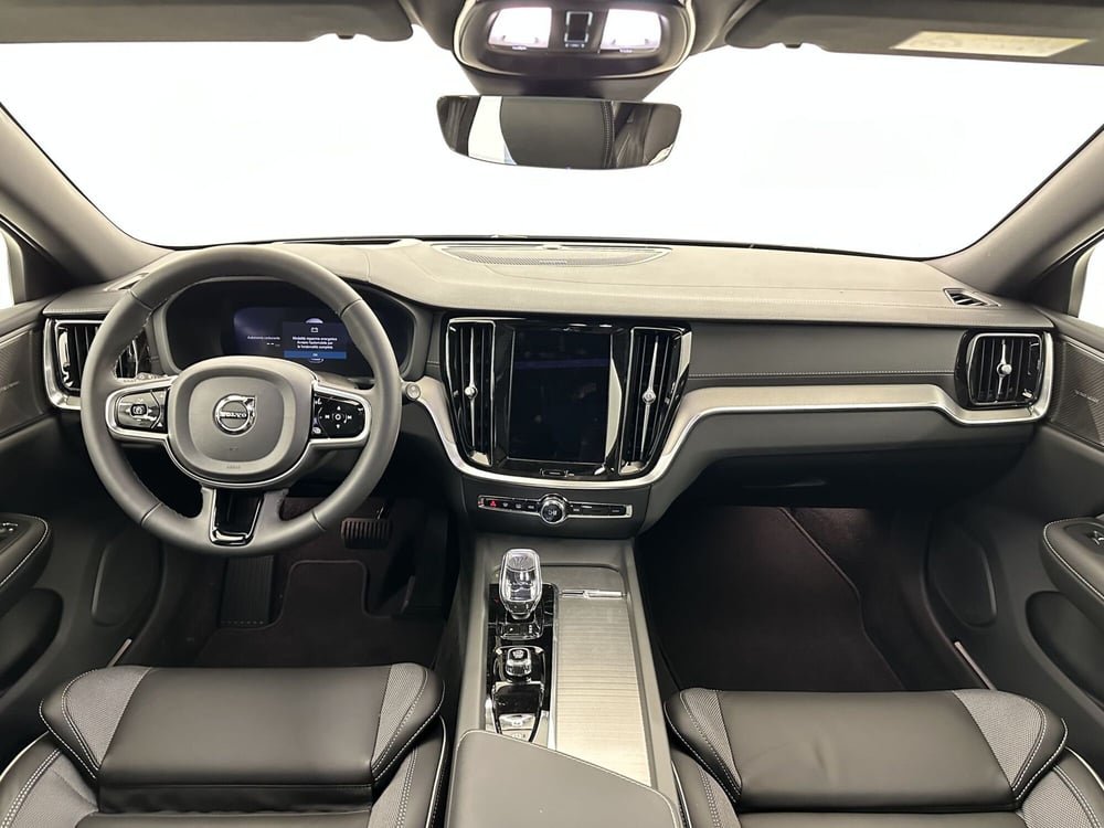 Volvo V60 nuova a Bergamo (4)