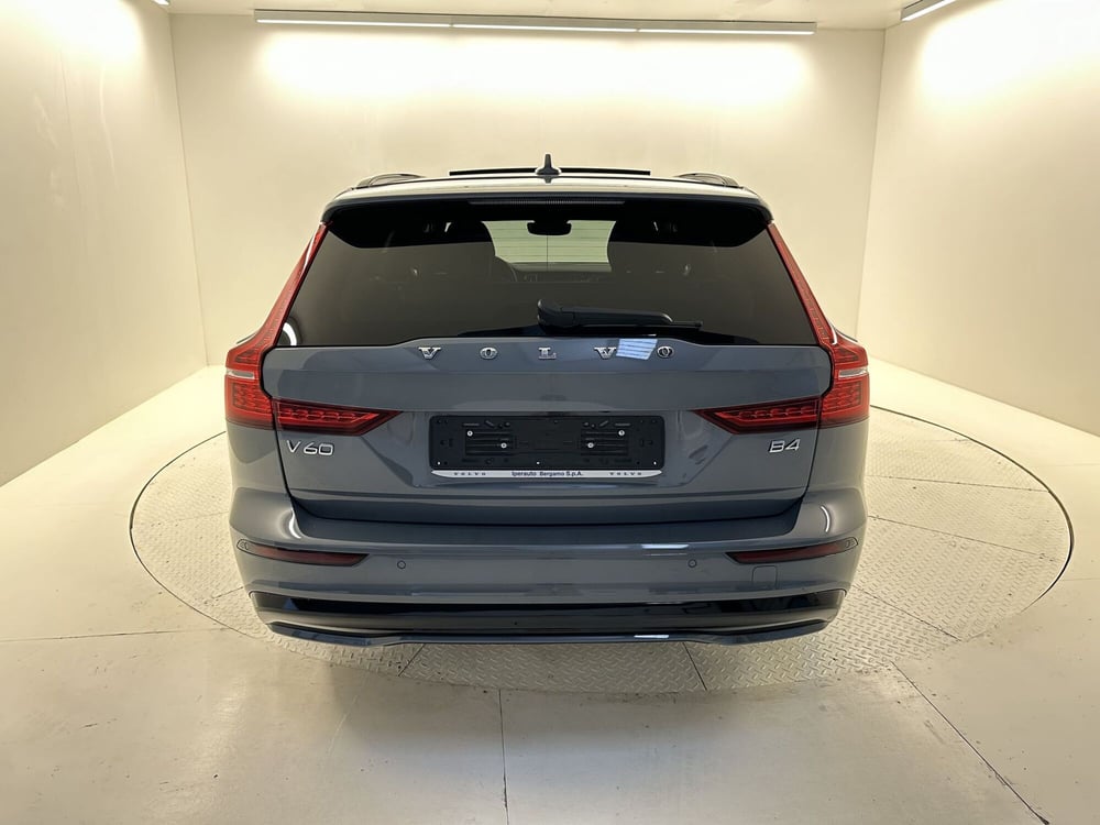 Volvo V60 nuova a Bergamo (7)
