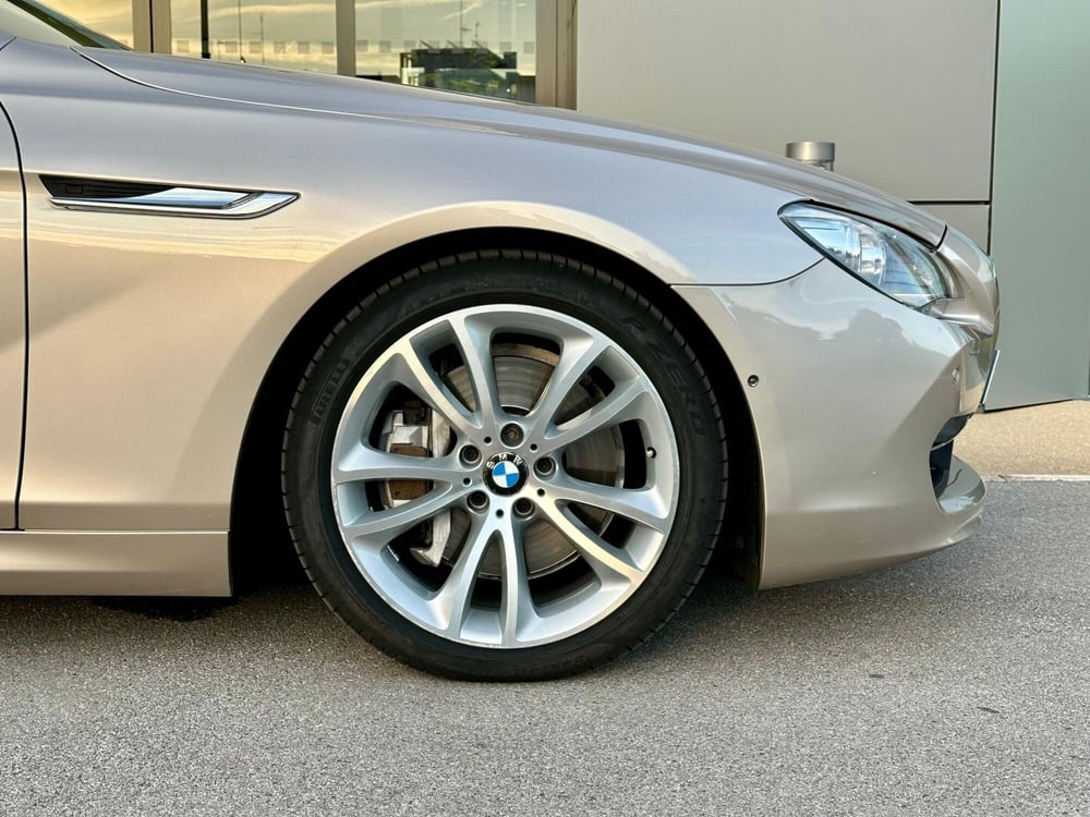 BMW Serie 6 Cabrio usata a Bari (10)