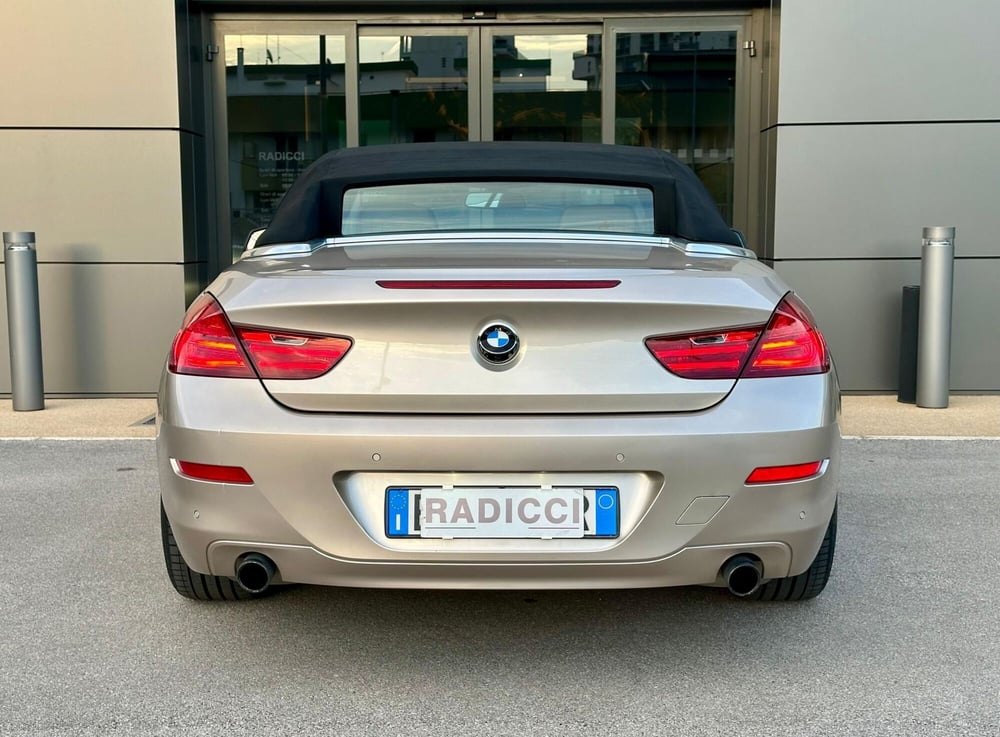 BMW Serie 6 Cabrio usata a Bari (14)