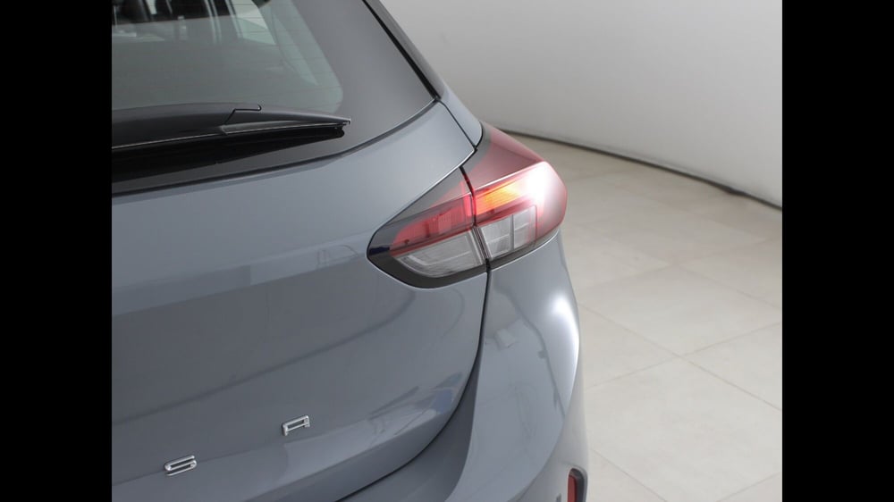 Opel Corsa nuova a Palermo (13)