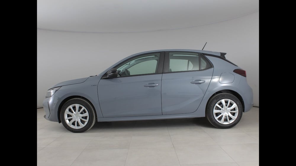 Opel Corsa nuova a Palermo (3)