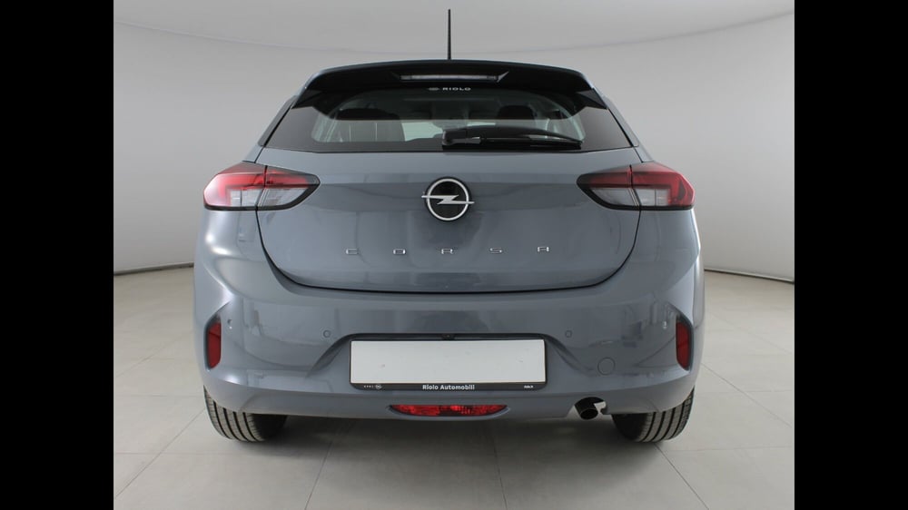 Opel Corsa nuova a Palermo (4)