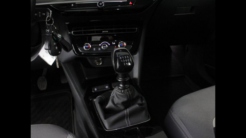 Opel Mokka usata a Palermo (13)