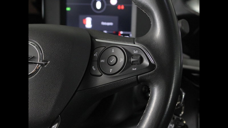 Opel Mokka usata a Palermo (17)