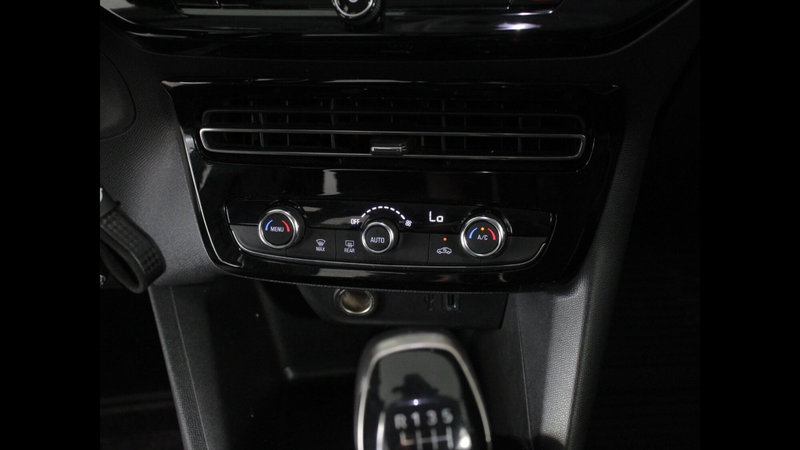 Opel Mokka usata a Palermo (18)