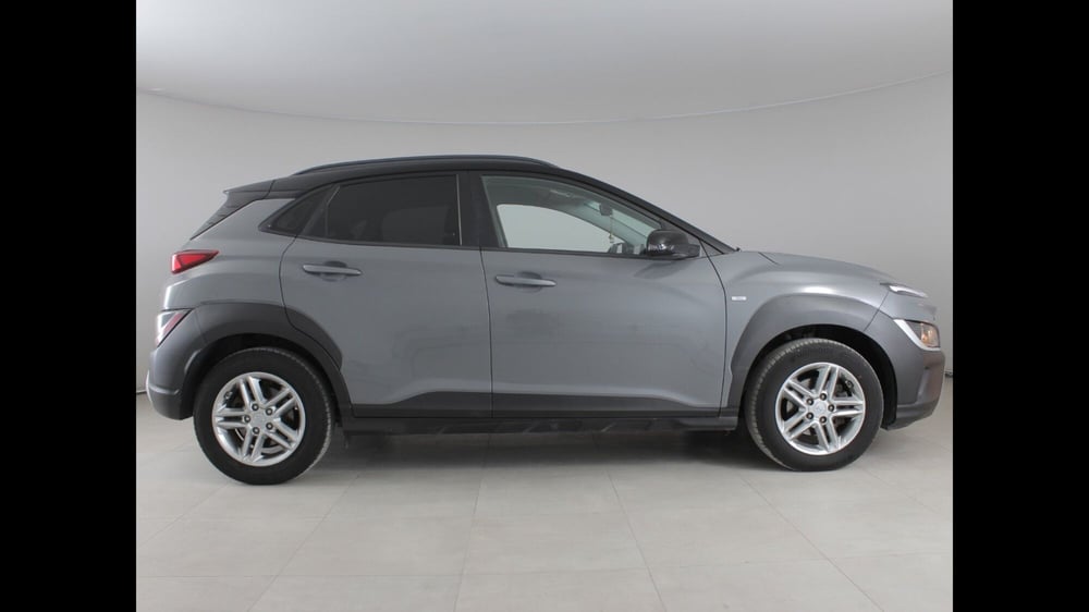 Hyundai Kona usata a Palermo (11)