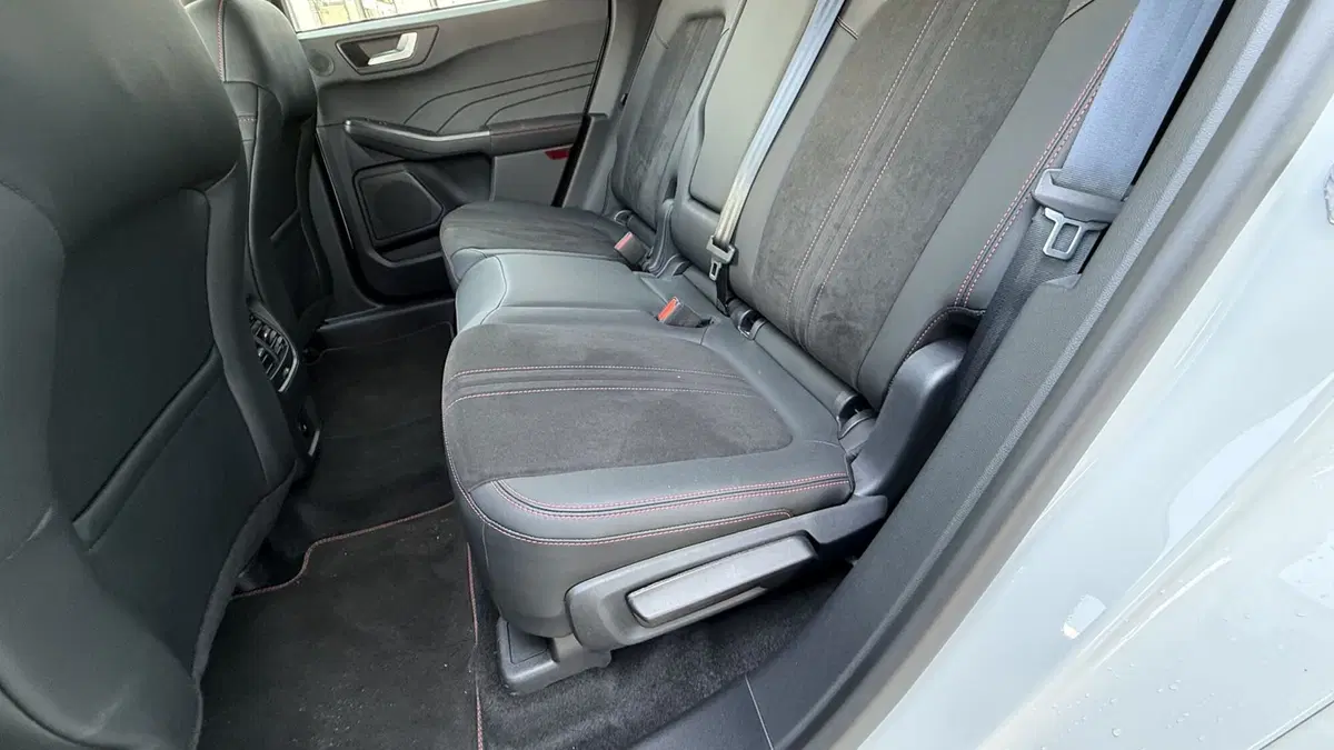 Ford Kuga usata a Vercelli (12)