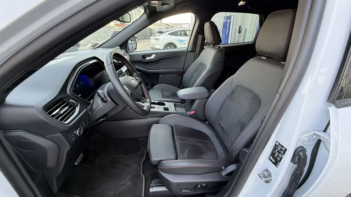 Ford Kuga usata a Vercelli (7)