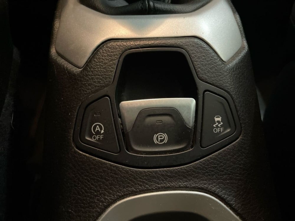 Jeep Renegade usata a Prato (18)