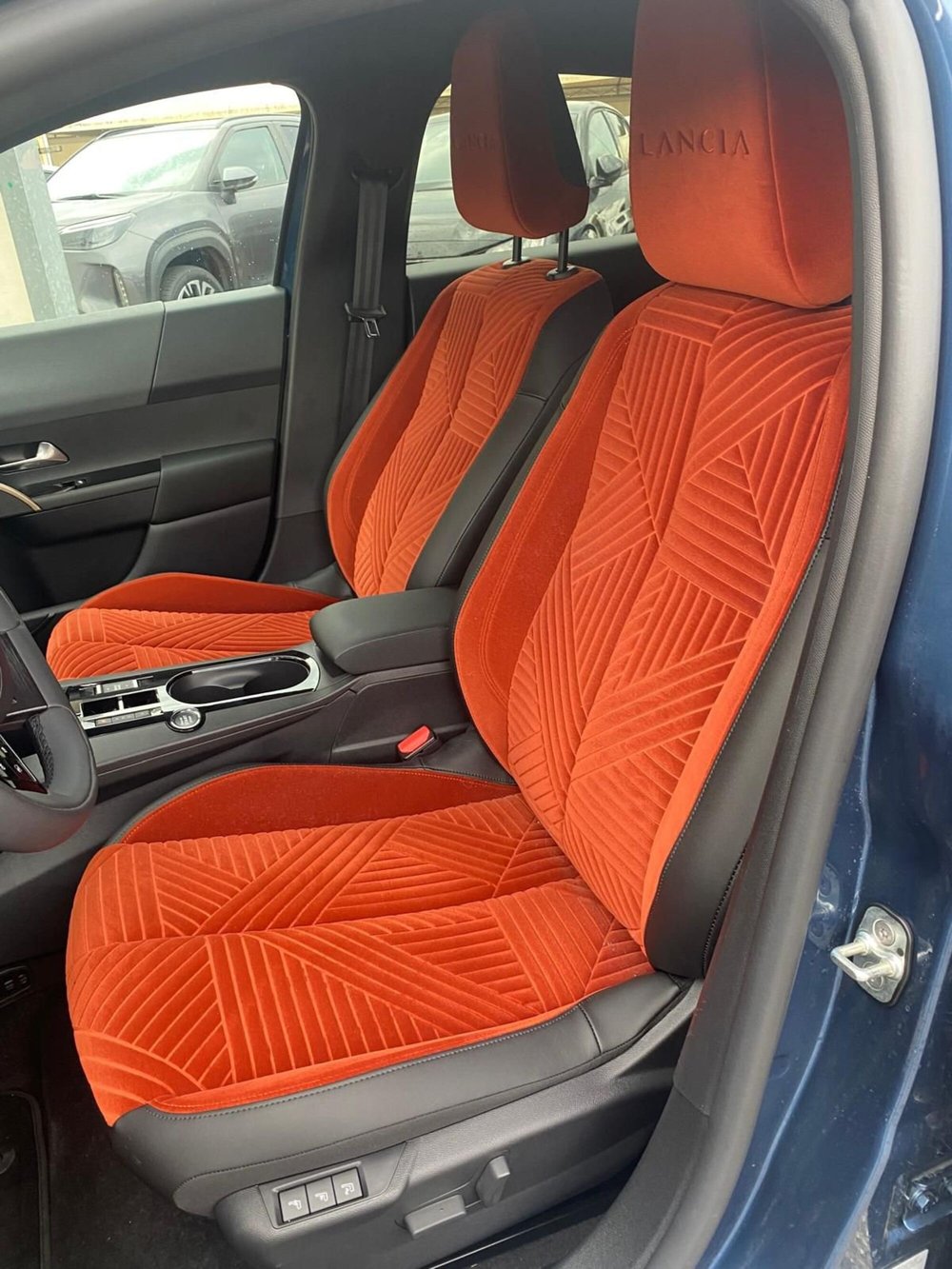 Lancia Ypsilon usata a Frosinone (10)