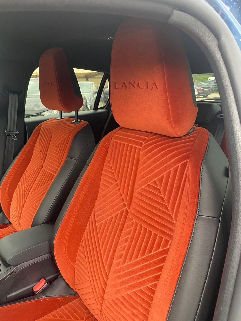 Lancia Ypsilon usata a Frosinone (11)