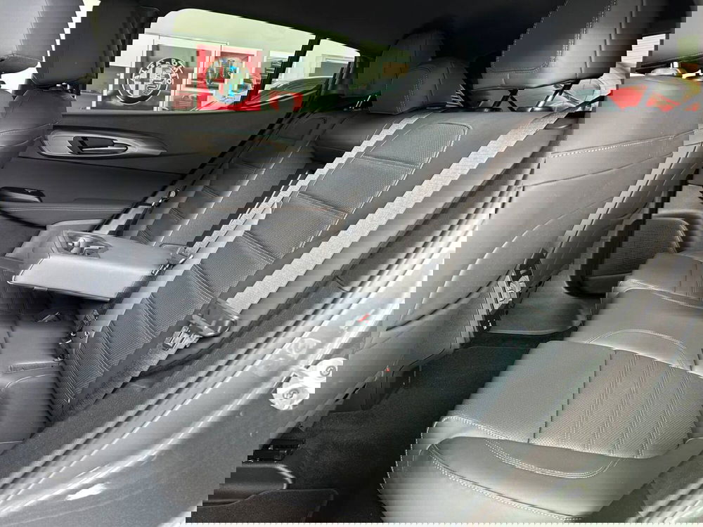 Alfa Romeo Tonale nuova a Ancona (10)