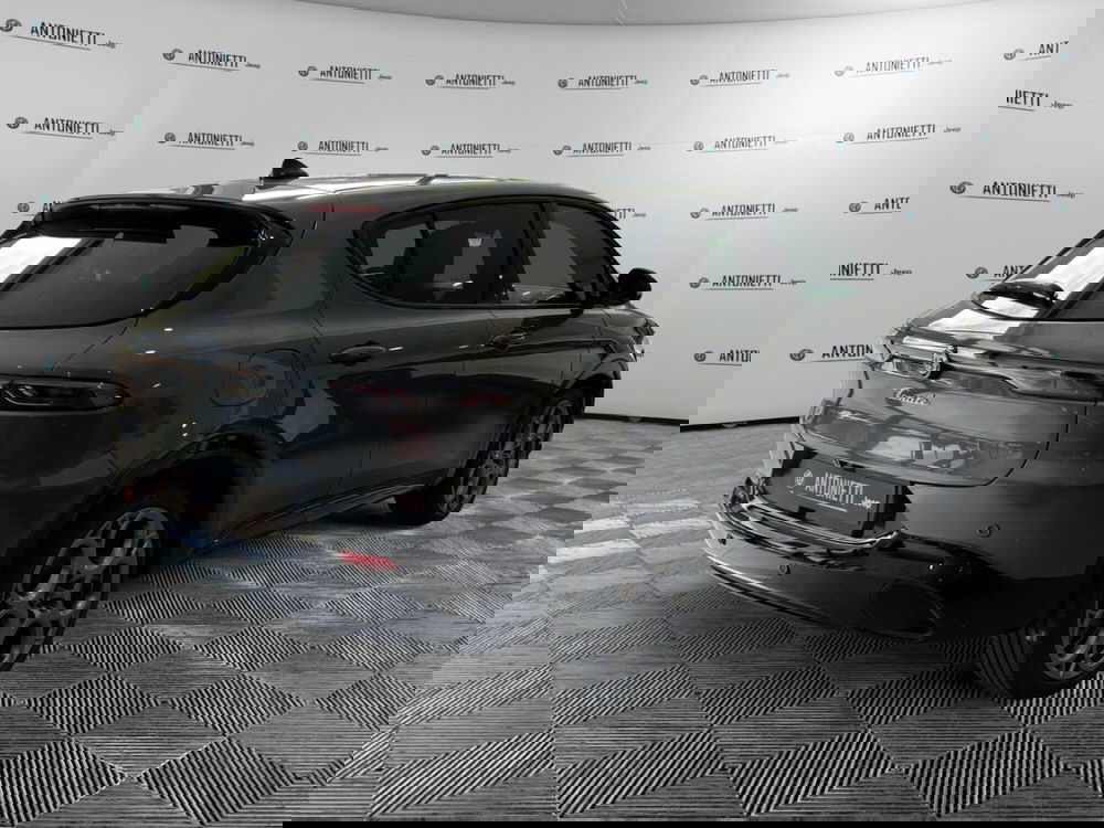 Alfa Romeo Tonale nuova a Ancona (4)