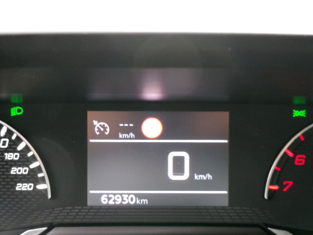Peugeot 2008 usata a Venezia (7)