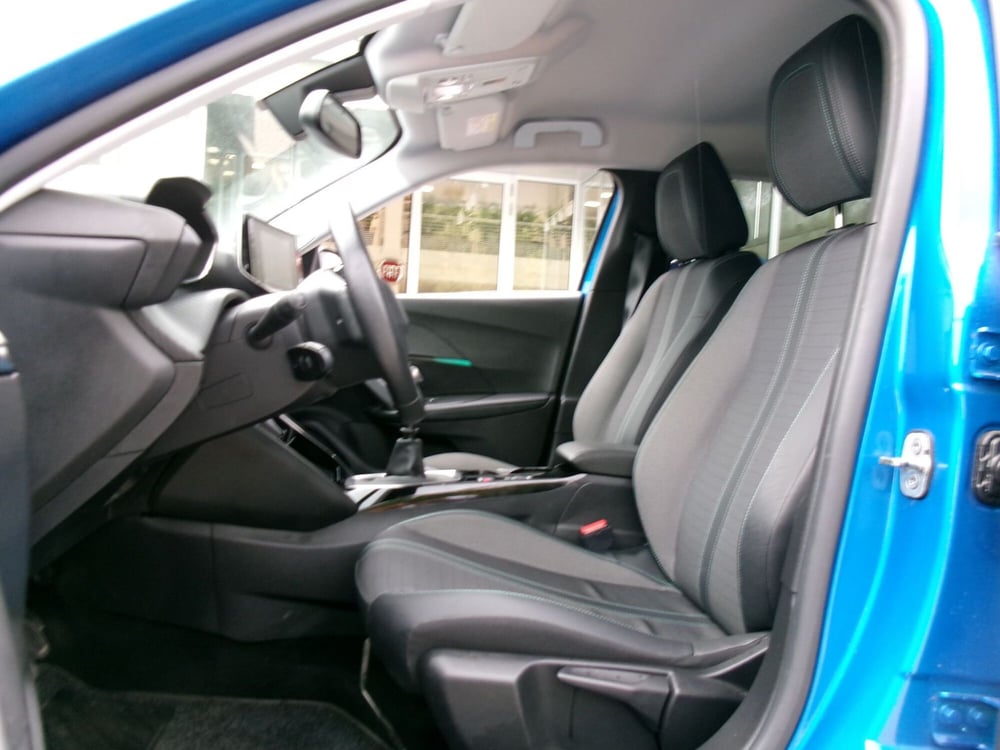 Peugeot 2008 usata a Venezia (9)