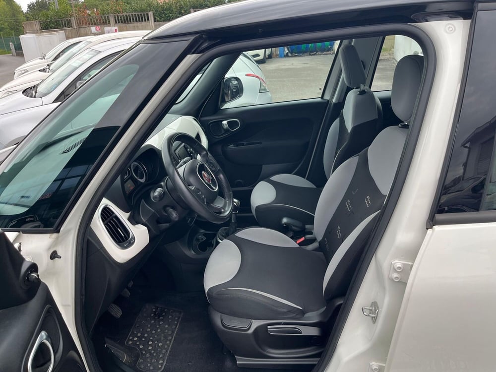 Fiat 500L usata a Lucca (11)
