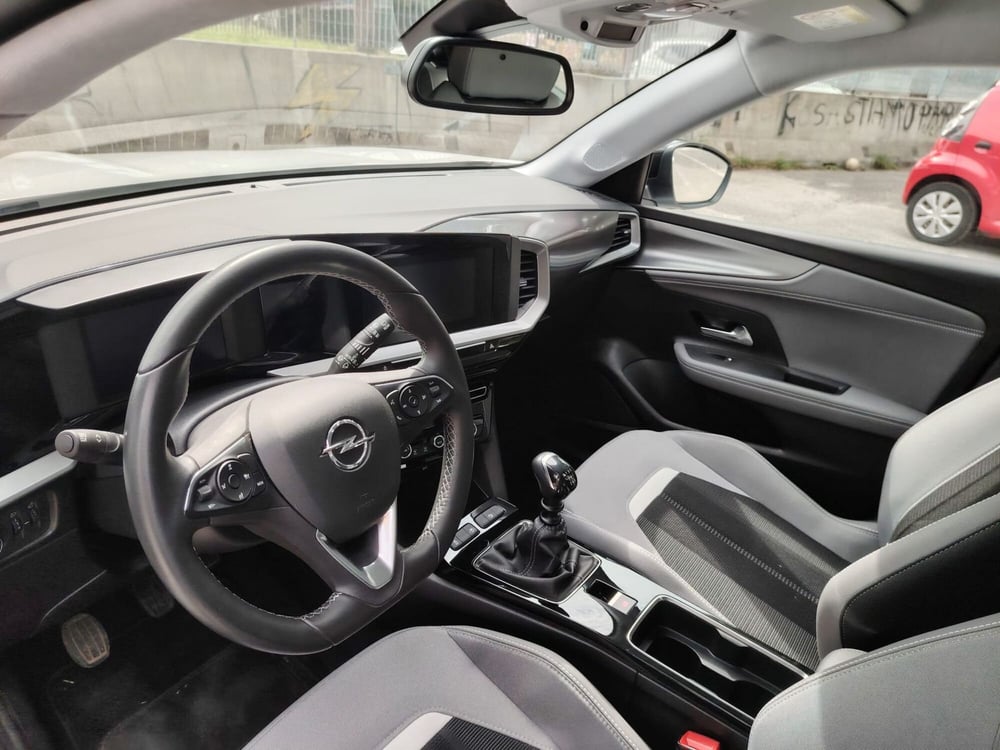 Opel Mokka usata a Massa-Carrara (15)