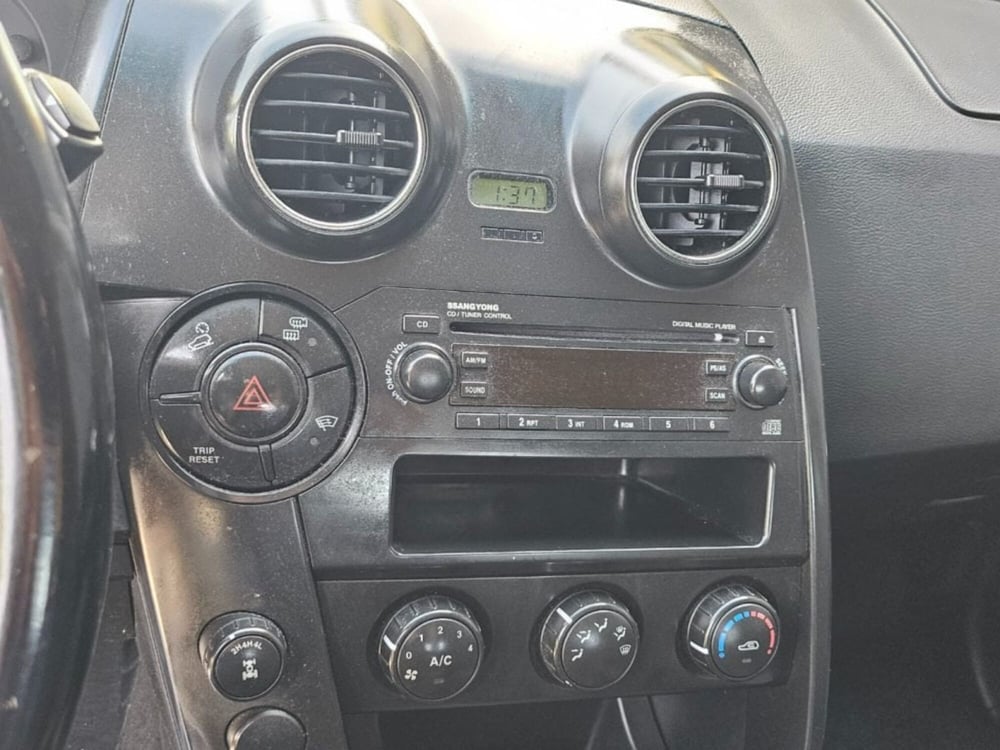 Ssangyong New Kyron usata a Foggia (10)
