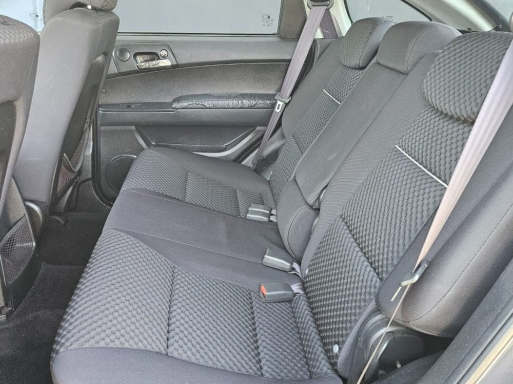 Ssangyong New Kyron usata a Foggia (12)