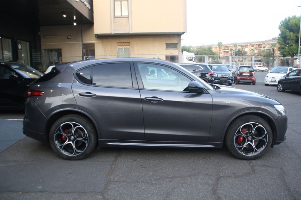 Alfa Romeo Stelvio usata a Catania (5)