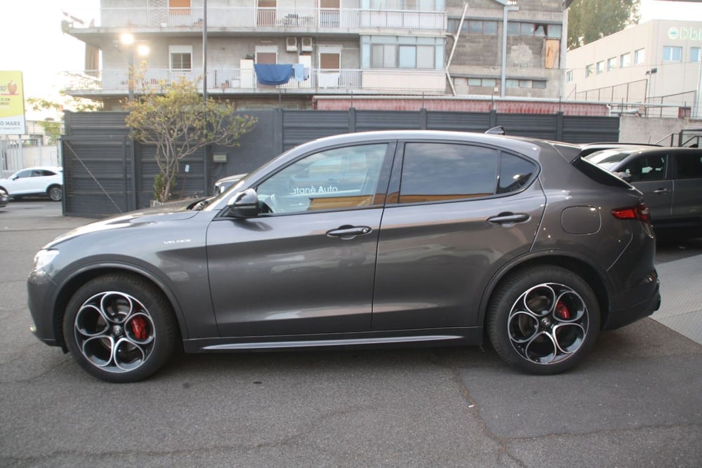 Alfa Romeo Stelvio usata a Catania (6)
