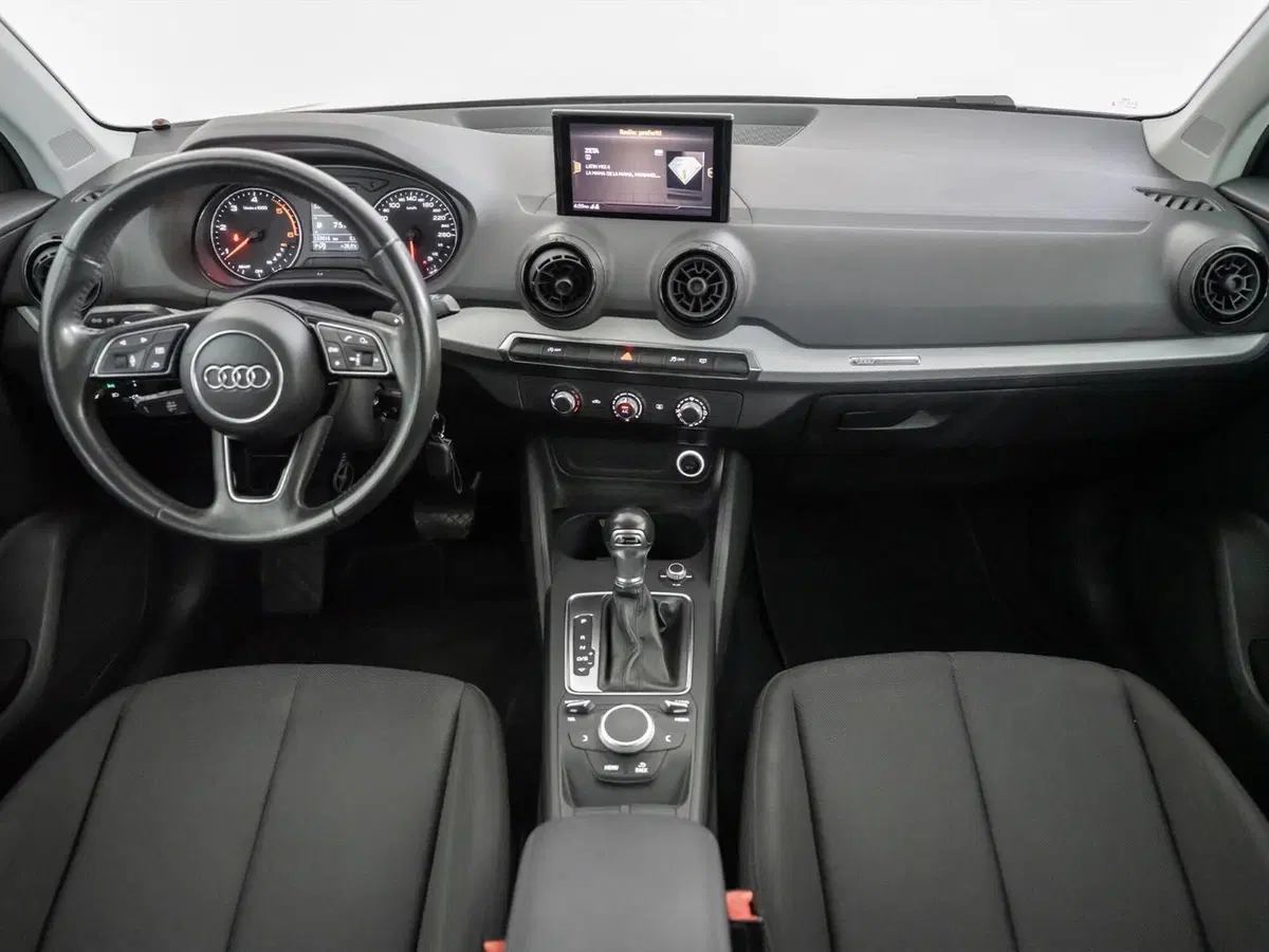 Audi Q2 usata a Foggia (8)