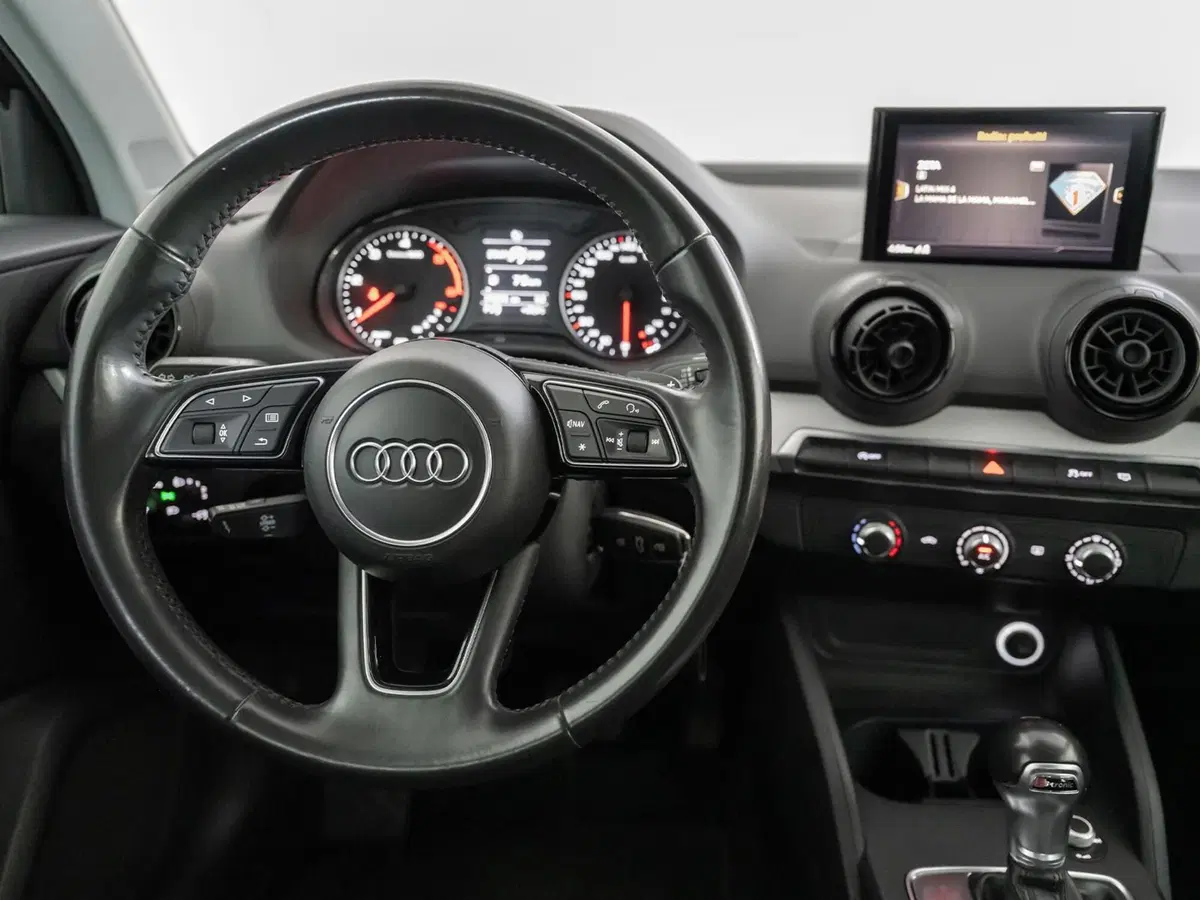 Audi Q2 usata a Foggia (9)