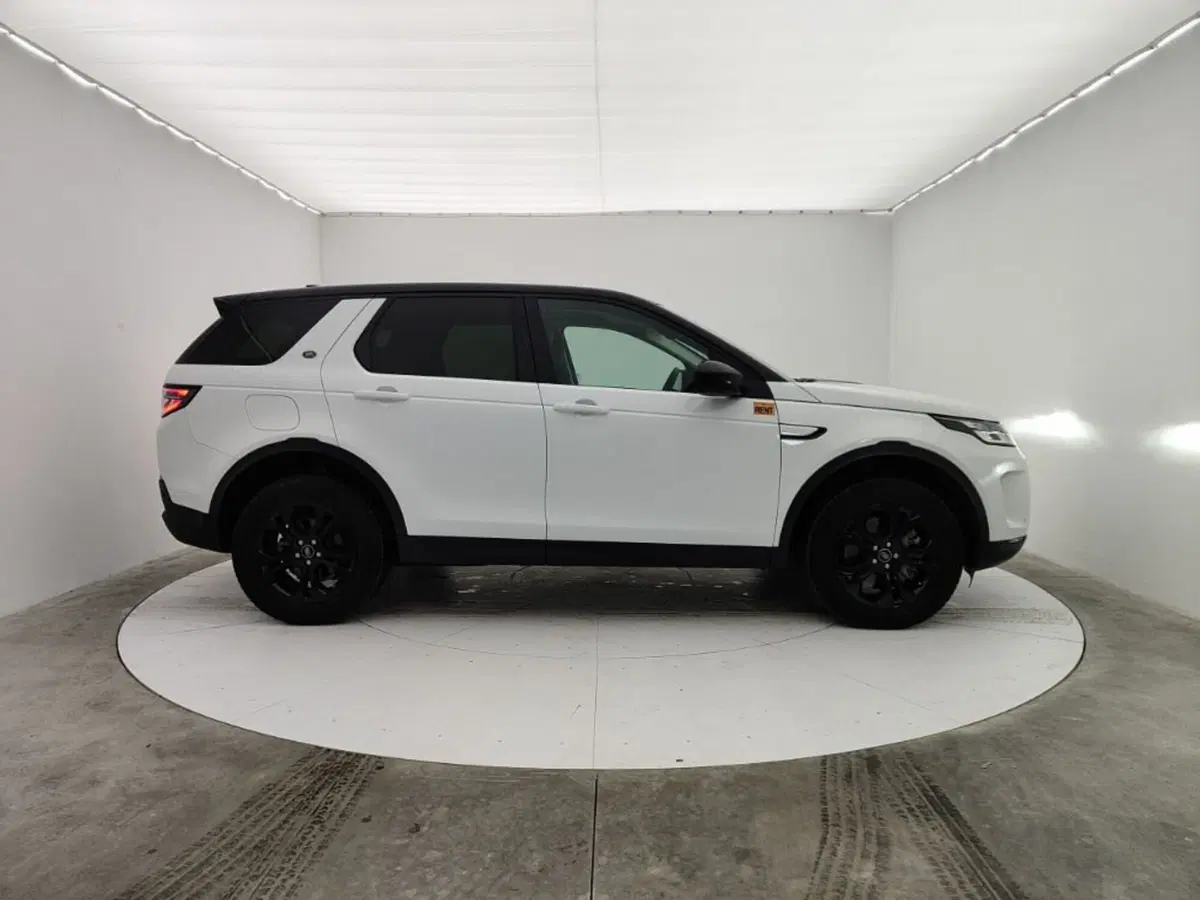 Land Rover Discovery Sport usata a Ragusa (3)