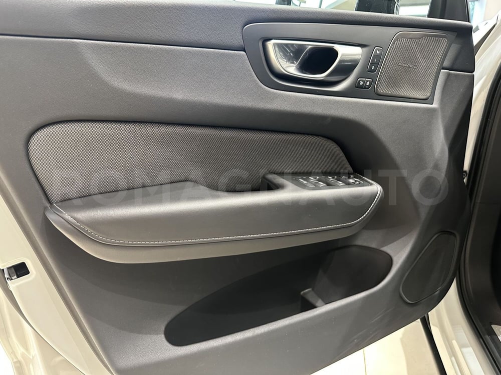 Volvo XC60 usata a Forlì-Cesena (12)