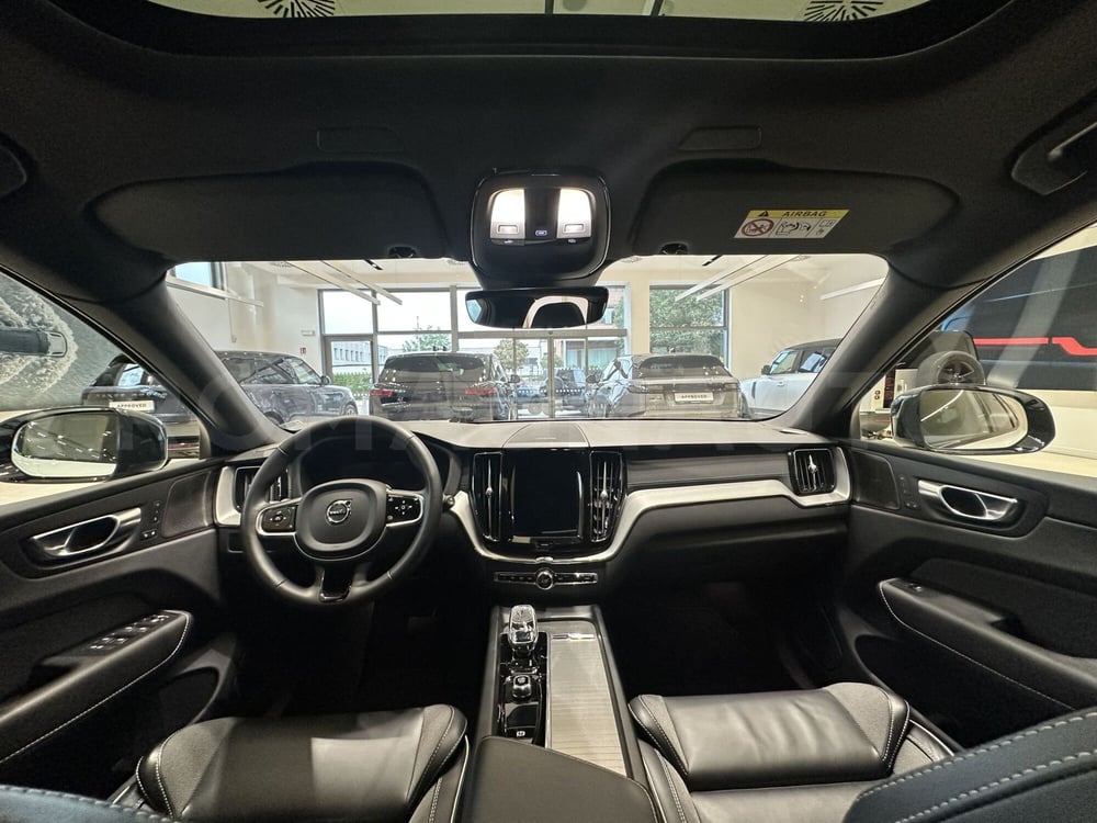 Volvo XC60 usata a Forlì-Cesena (16)