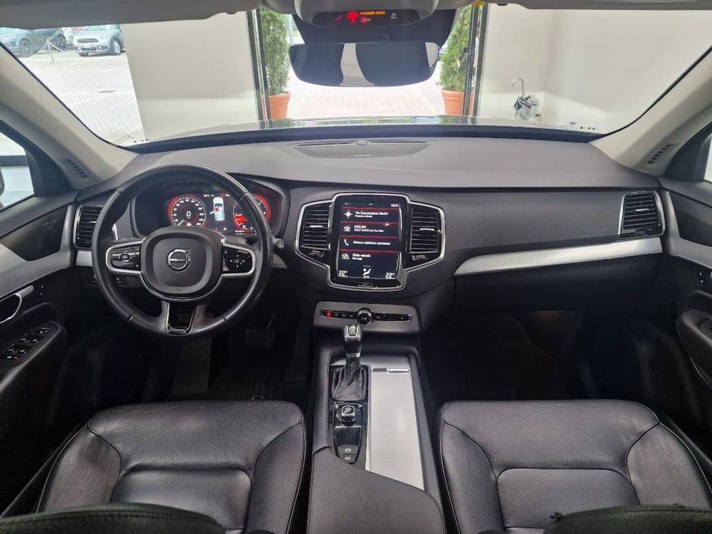 Volvo XC90 usata a Verbano Cusio Ossola (4)