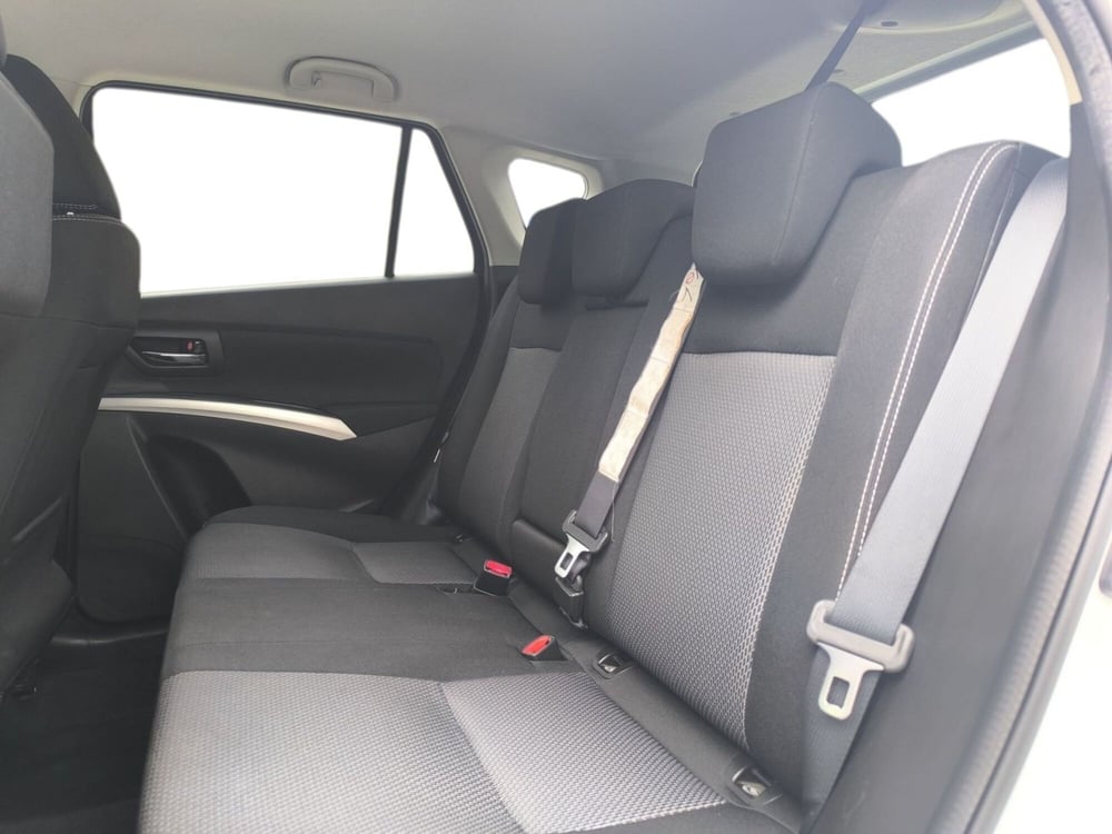 Suzuki S-Cross usata a Udine (9)