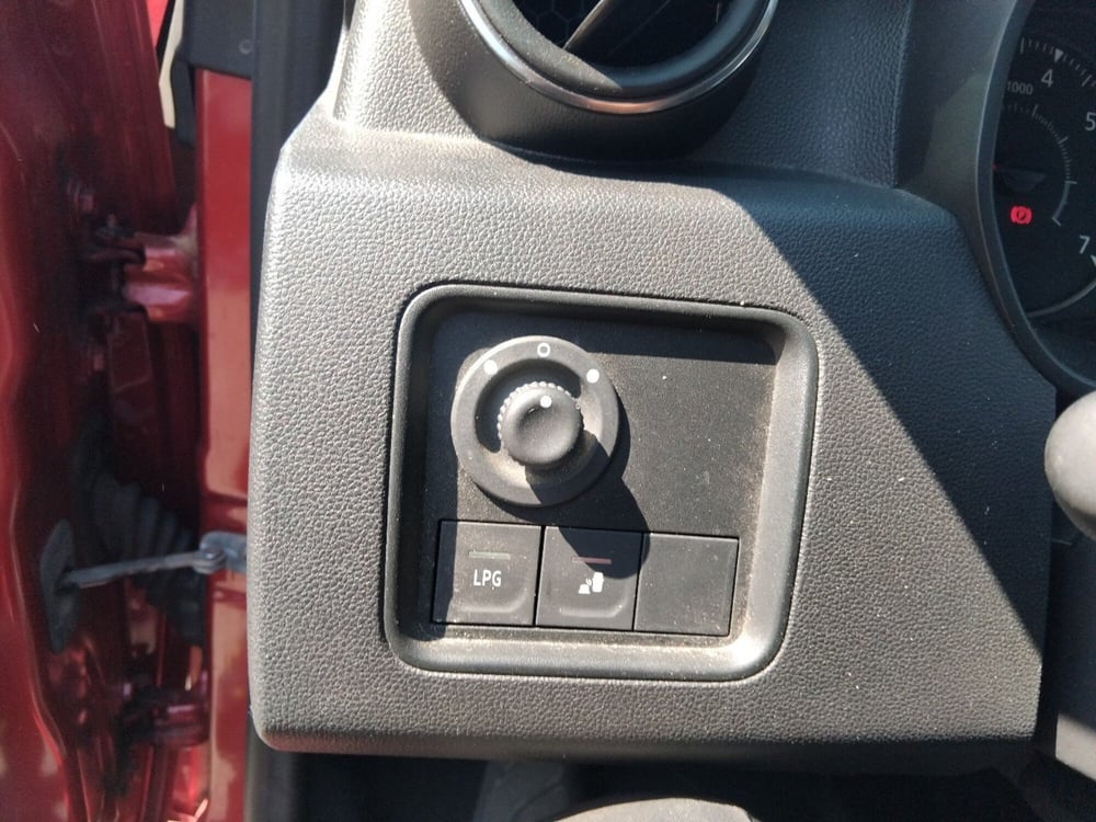 Dacia Duster usata a Latina (13)