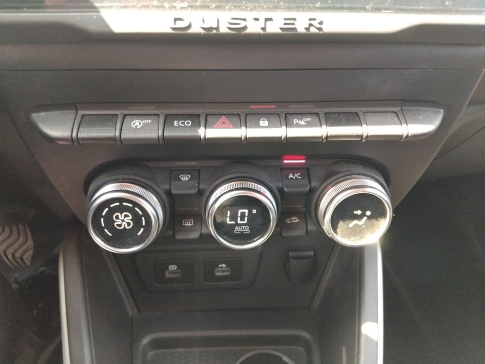 Dacia Duster usata a Latina (17)