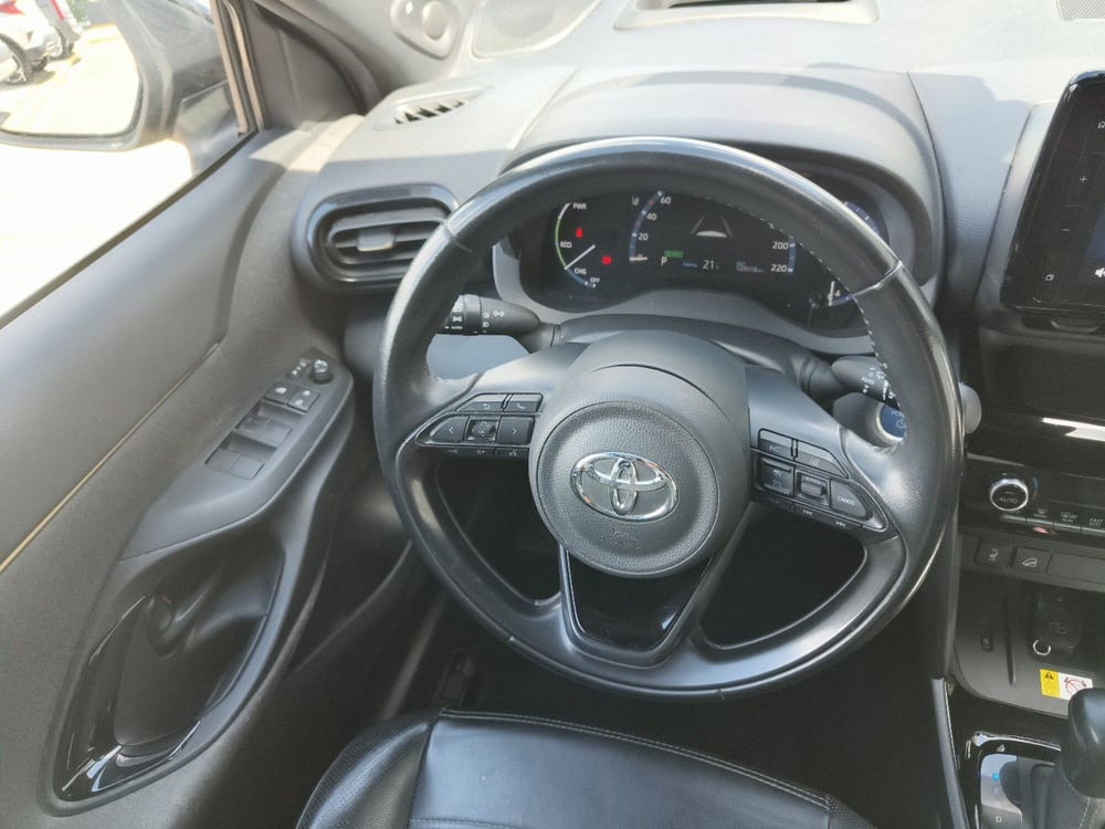 Toyota Yaris Cross usata a Reggio Calabria (13)