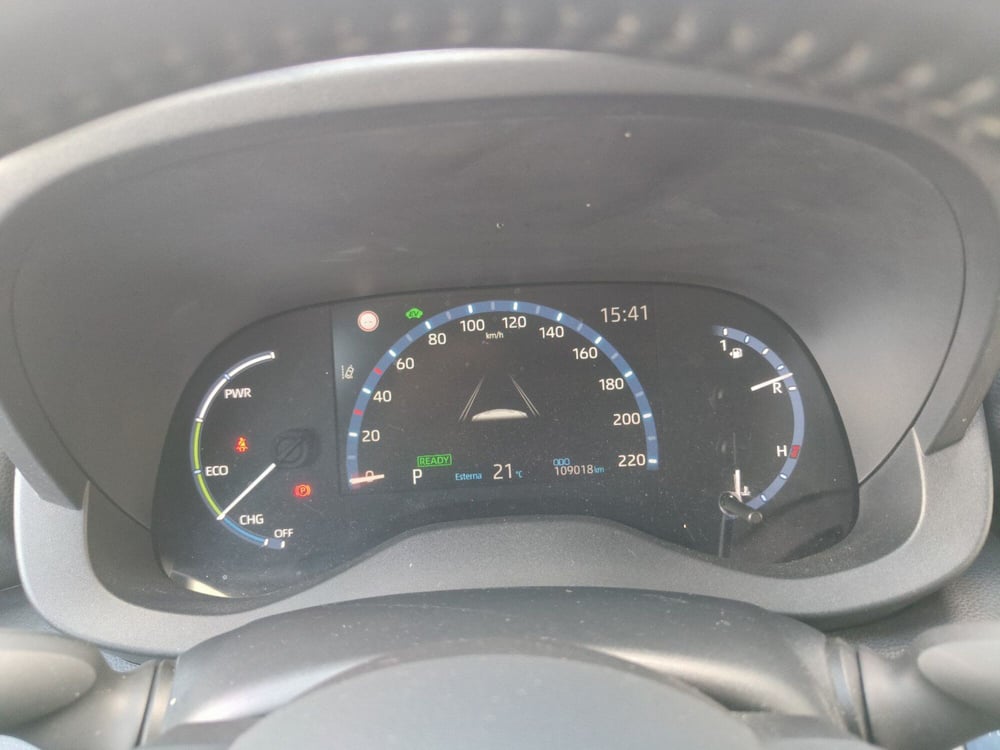 Toyota Yaris Cross usata a Reggio Calabria (14)