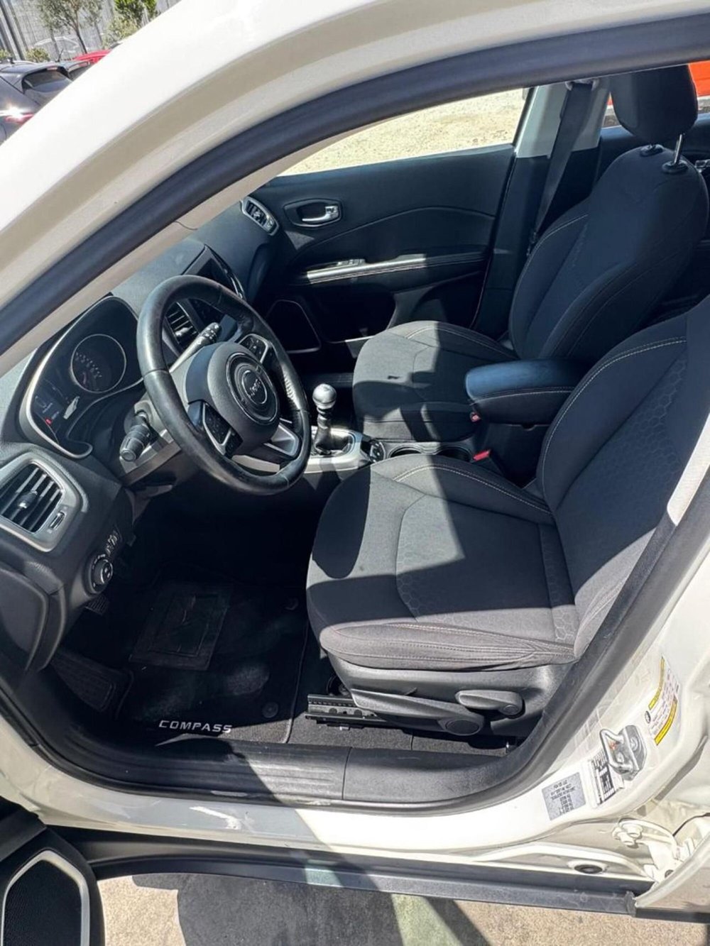 Jeep Compass usata a Caserta (11)