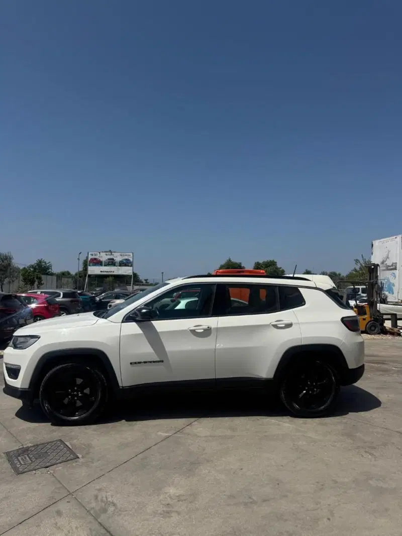 Jeep Compass usata a Caserta (3)