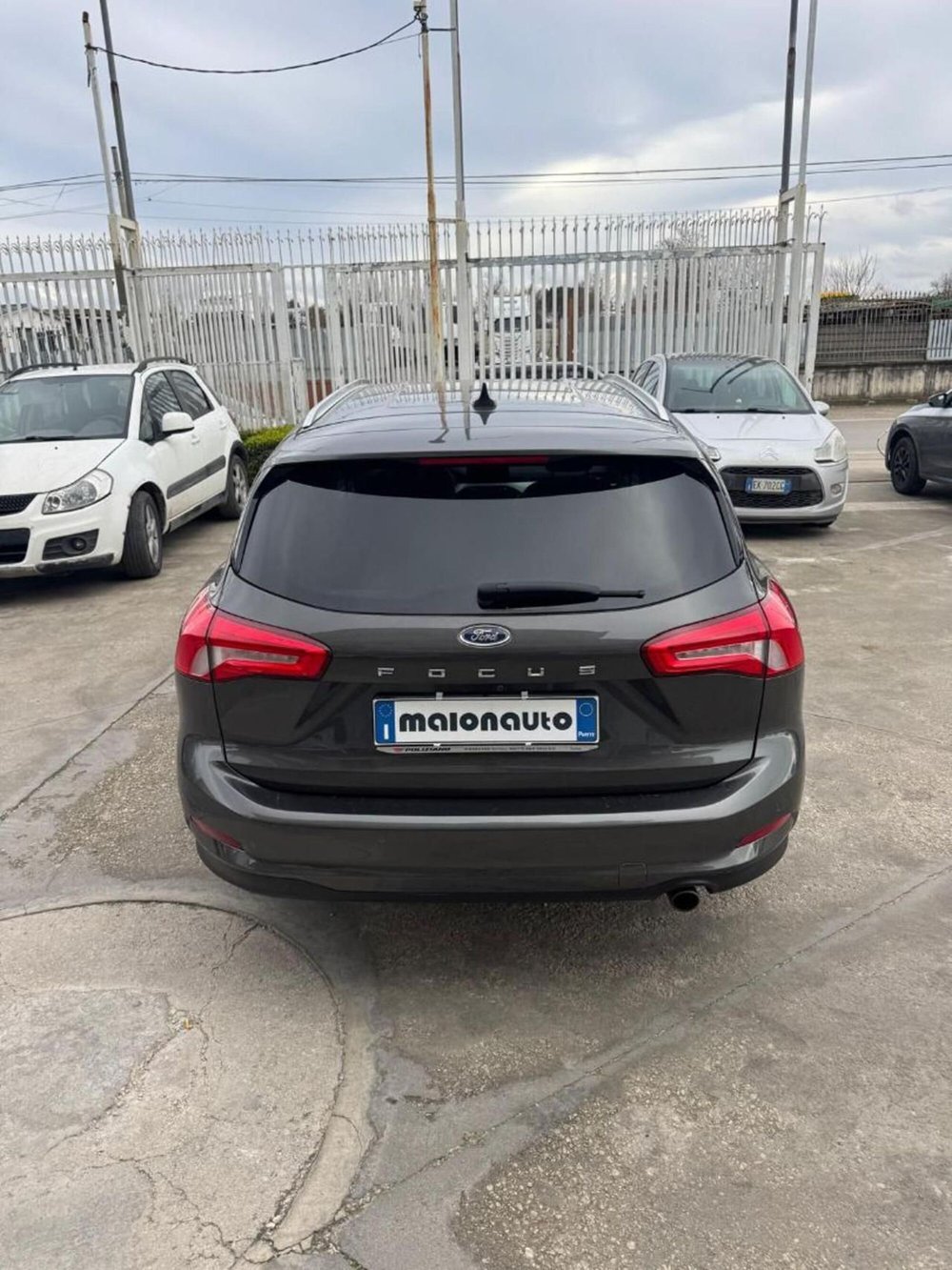 Ford Focus Station Wagon usata a Caserta (4)