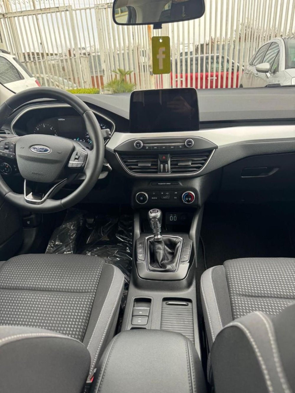 Ford Focus Station Wagon usata a Caserta (8)
