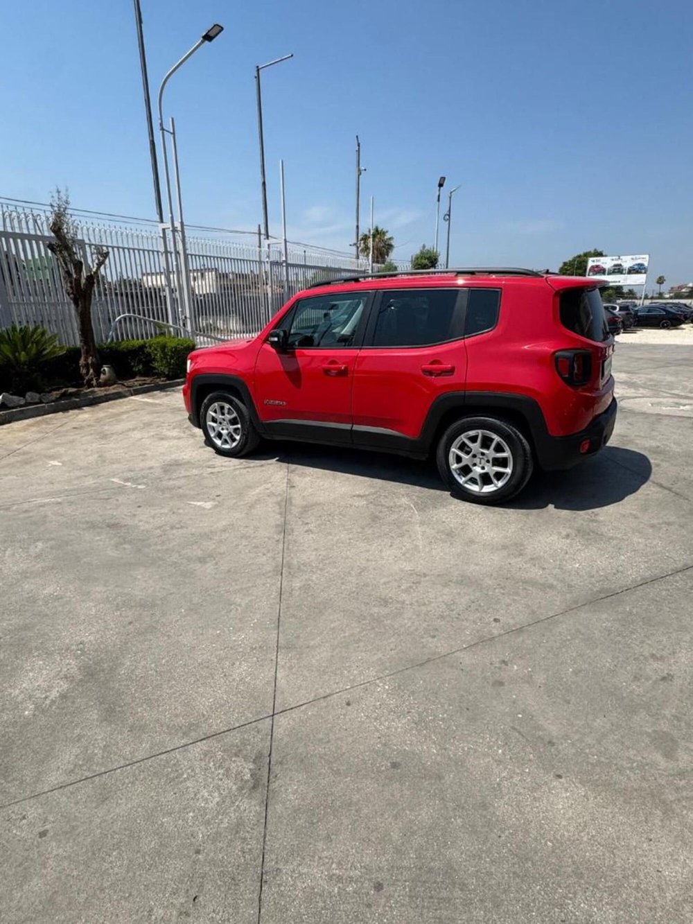 Jeep Renegade usata a Caserta (4)