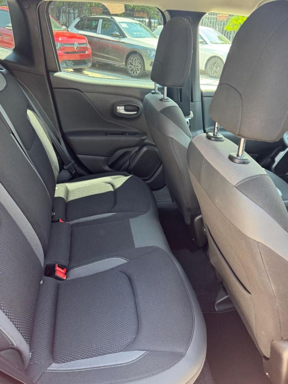Jeep Renegade usata a Caserta (9)