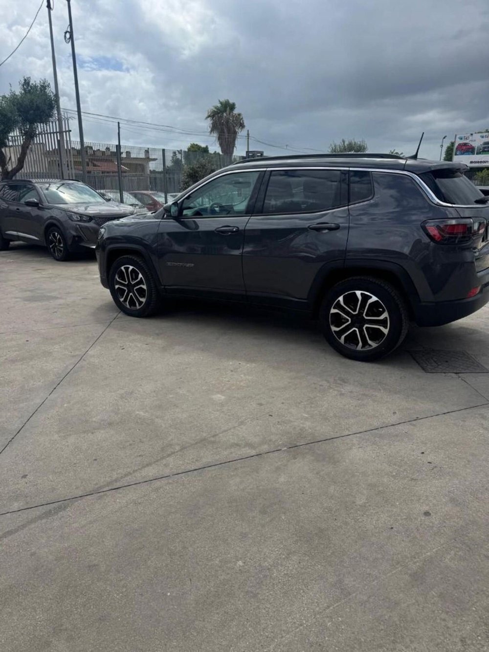 Jeep Compass usata a Caserta (4)