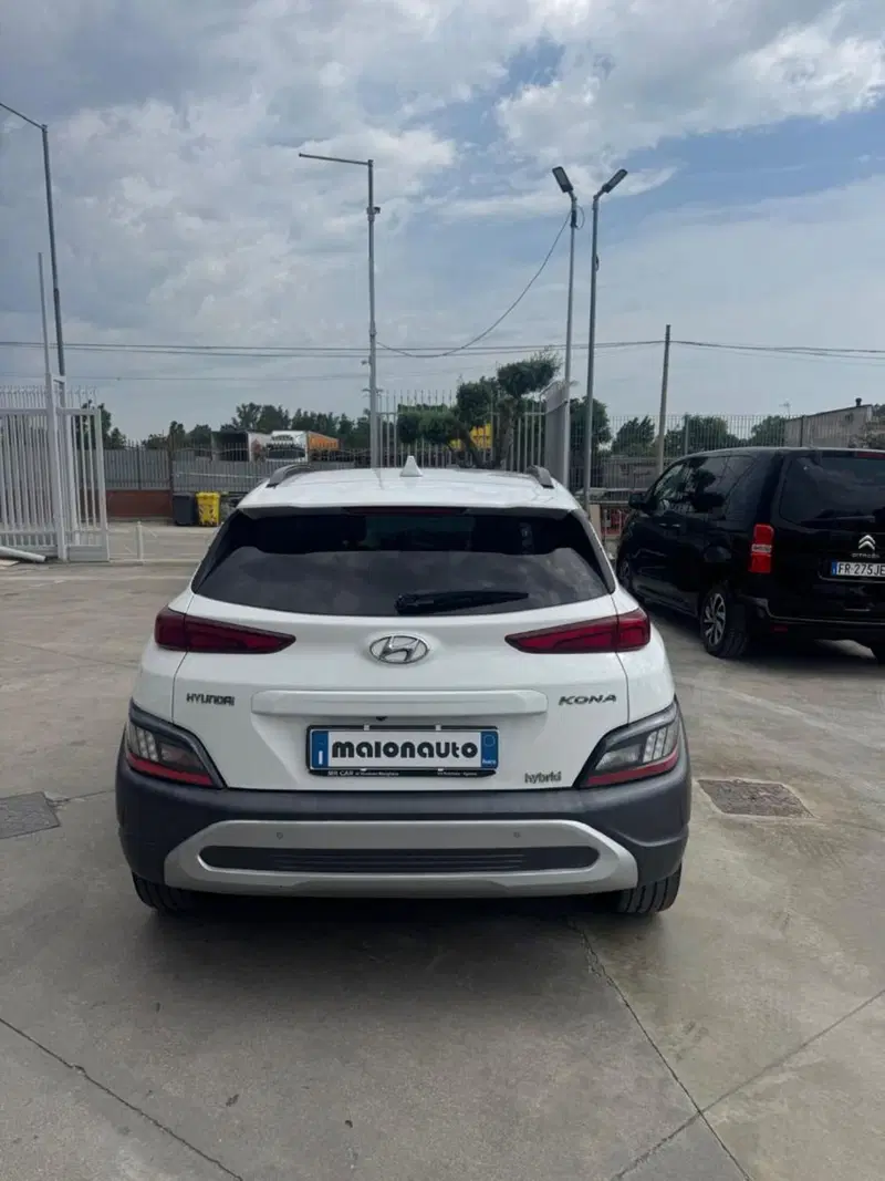 Hyundai Kona usata a Caserta (5)