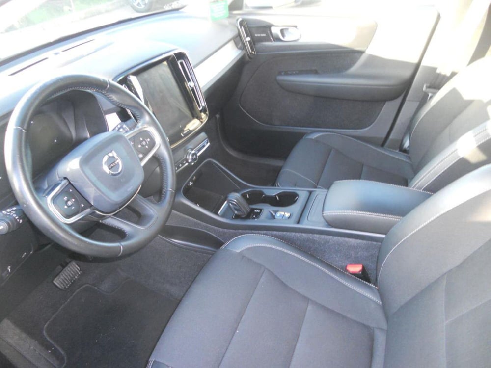 Volvo XC40 usata a Caserta (11)